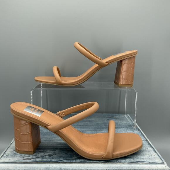 NEw Dolce Vita Women’s Halsty Dress Sandals Tan Size 11 - Picture 1 of 9